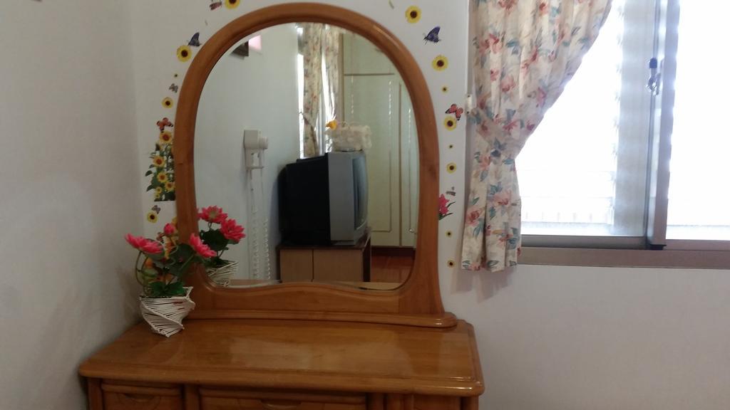 Yilan Xiang Feng Homestay Уцзе Экстерьер фото
