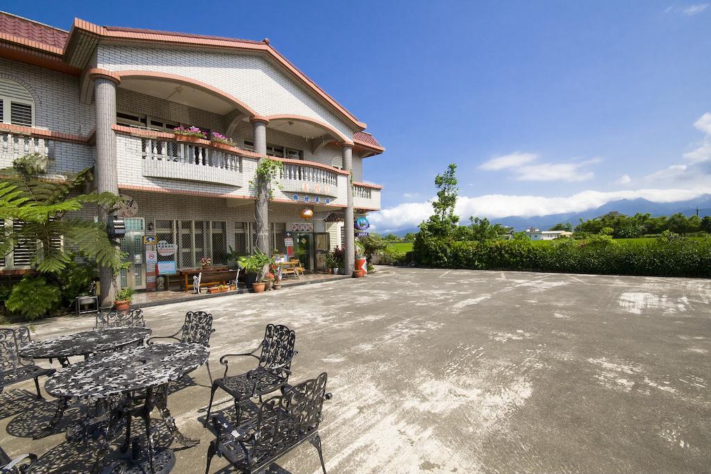 Yilan Xiang Feng Homestay Уцзе Экстерьер фото