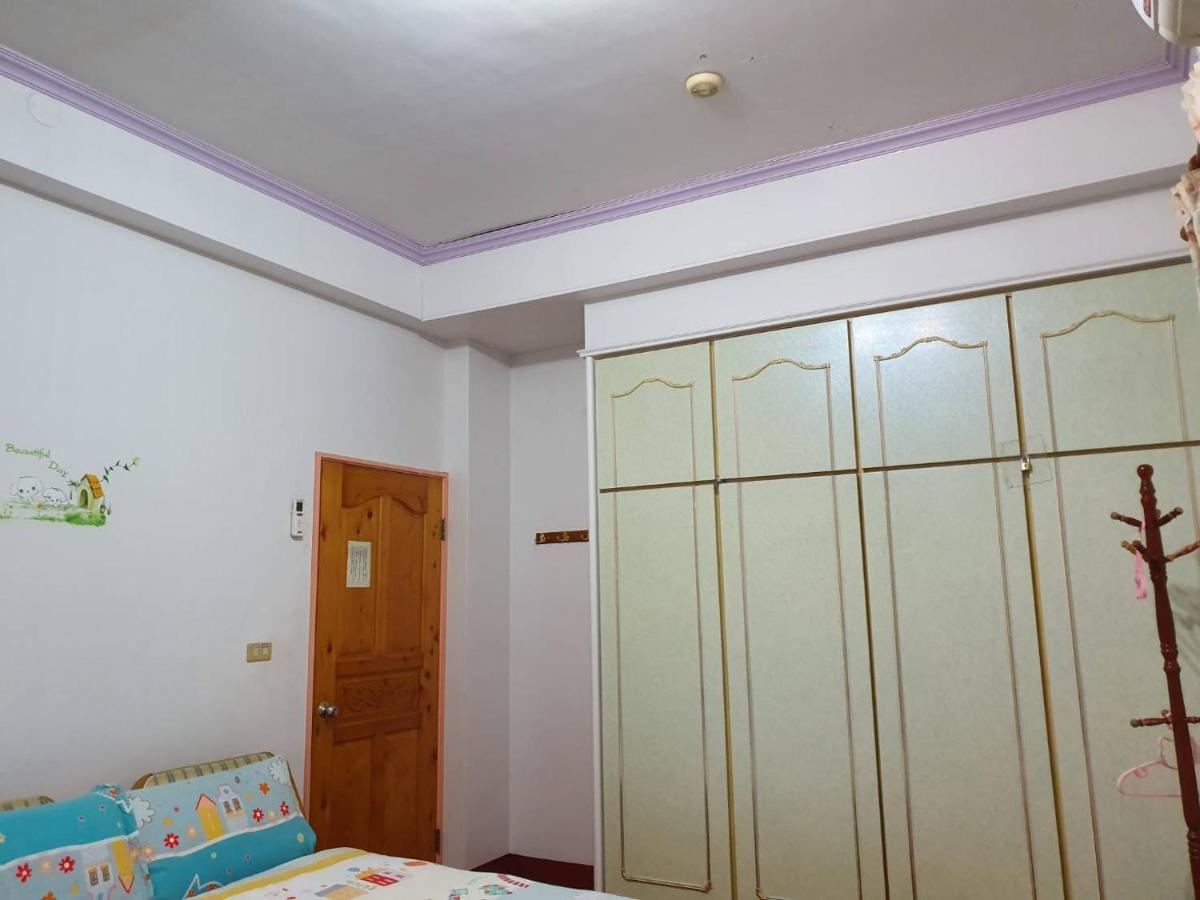 Yilan Xiang Feng Homestay Уцзе Экстерьер фото